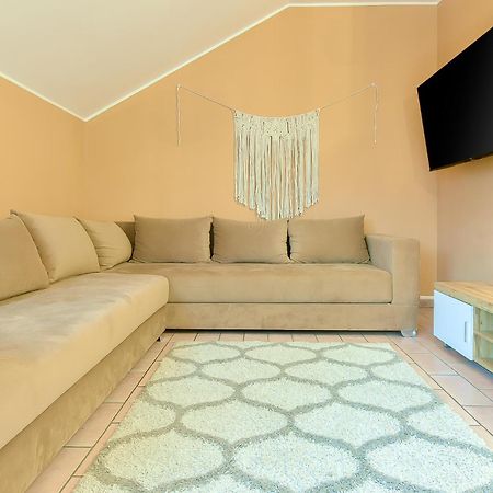 Lhe Central View Boutique Cesena Exteriör bild
